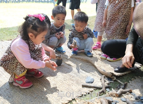 우가~우가~！ 신나는 구석기 놀이 ‘공주 석장리세계구석기축제’