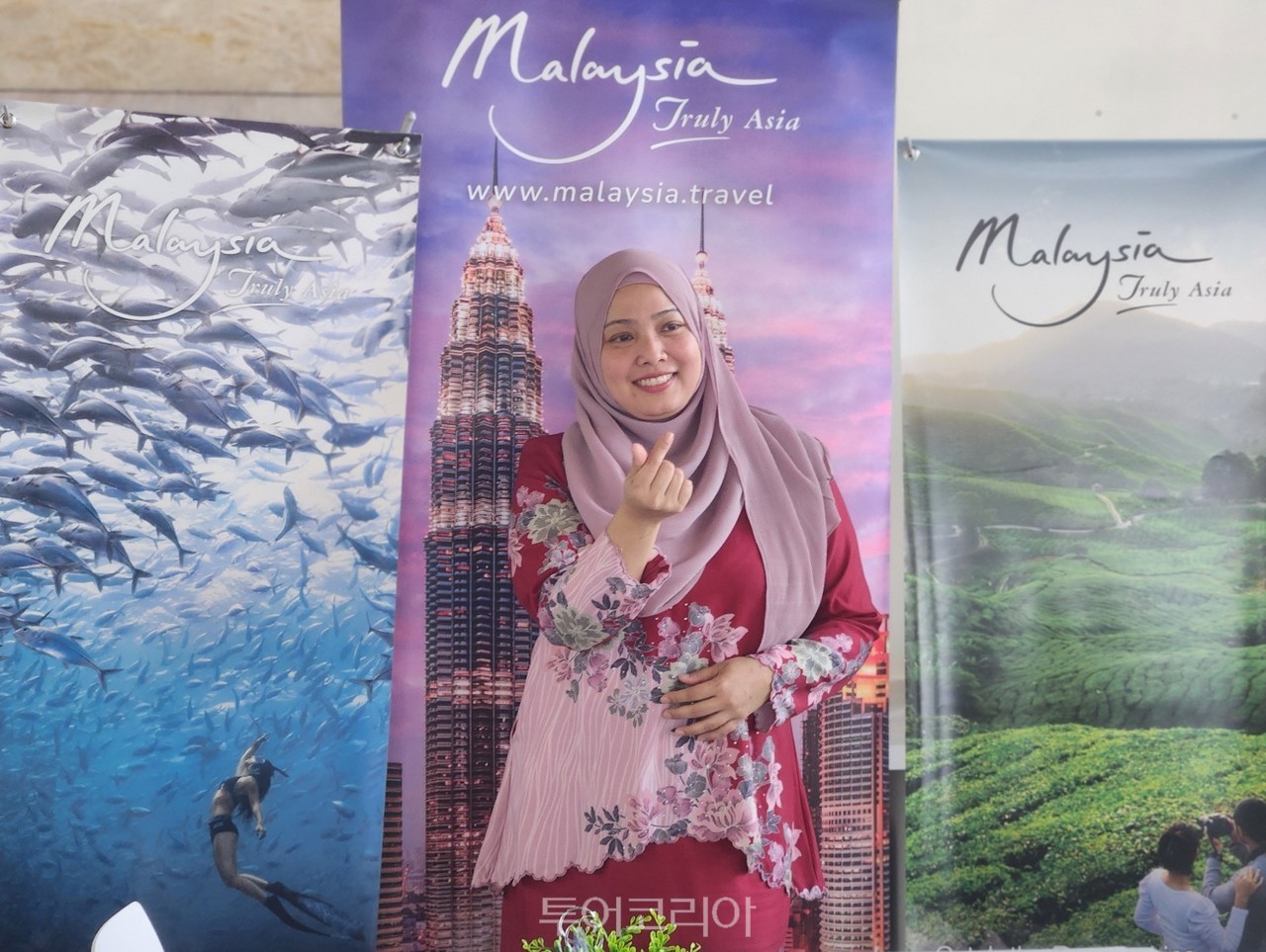 누왈 파딜라 쿠 아즈미 Nuwal Fadhilah Ku Azmi 말레이시아 관광청 국제홍보부 아시아·아프리카 국장(Director, International Promotion Division Asia/Africa, Tourism Malaysia)