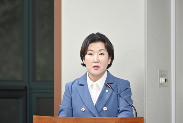 책공간사유의숲 이미지