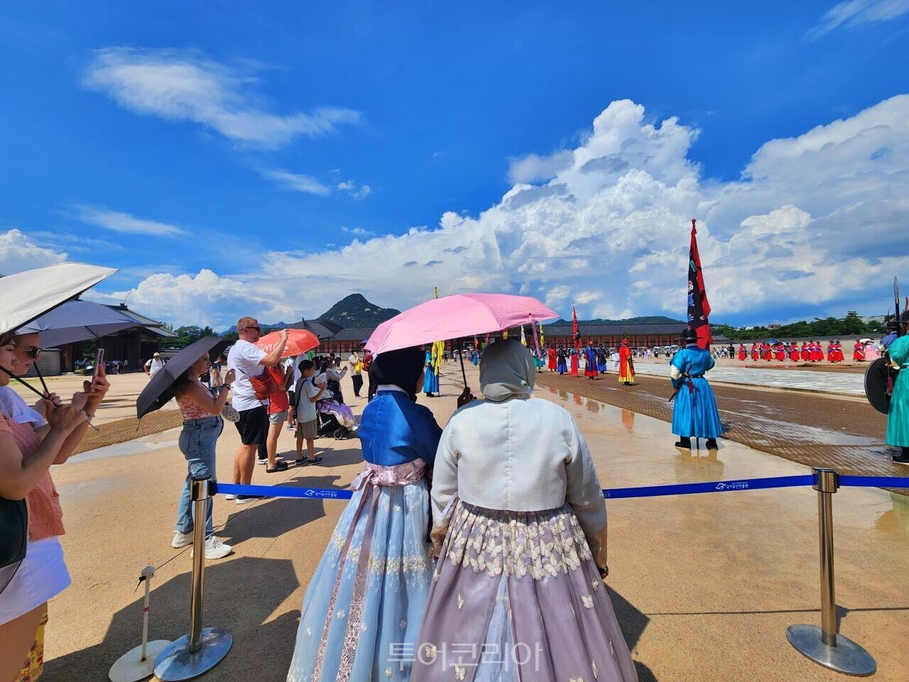  방한 외국 관광객들./사진-투어코리아