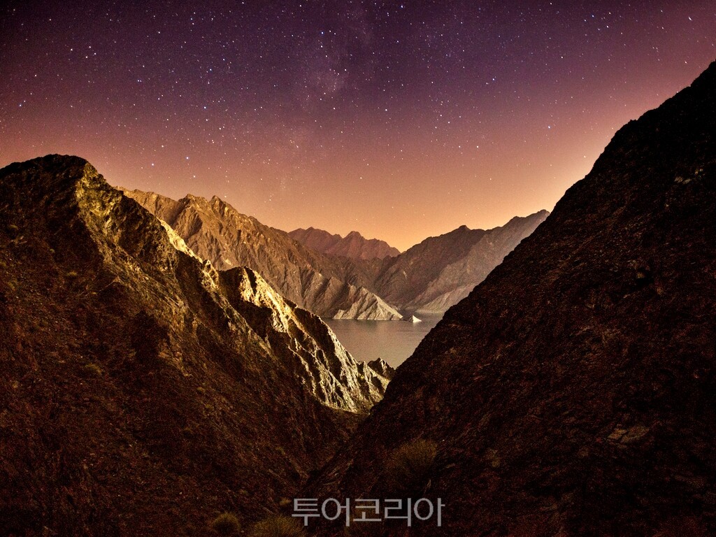 하타(Hatta)에서의 스타게이징 (Stargazing)/ 사진-두바이관광청