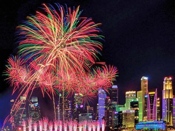 마리나 베이에서 진행되는 카운트다운 및 불꽃놀이 /사진-싱가포르 관광청