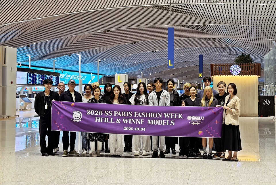 파리패션위크 2026 SS로 떠난 HEILL WINNE 팀