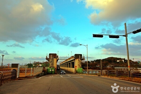아산만방조제 /사진제공-한국관광공사