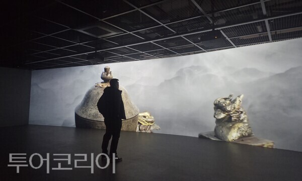 공주 백제문화전당, '비단뜰 전시장' 개관 눈앞 - 뉴스 썸네일 이미지