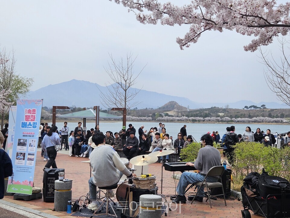속초문화버스킹 행사/사진=속초시