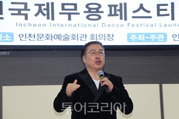 바리톤 우주호가 오페라 ‘카르멘’ 중 ‘투우사의 노래’를 열창하고 있다. 2026.05.07. / 투어코리아 이창호 기자