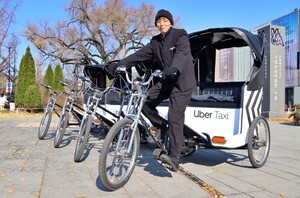 인력거로 서울 북촌 핫플 한바퀴... 우버택시, 경주 이어 북촌서 ‘인력거’ 투어 운영